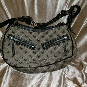 Dooney & Bourke bag